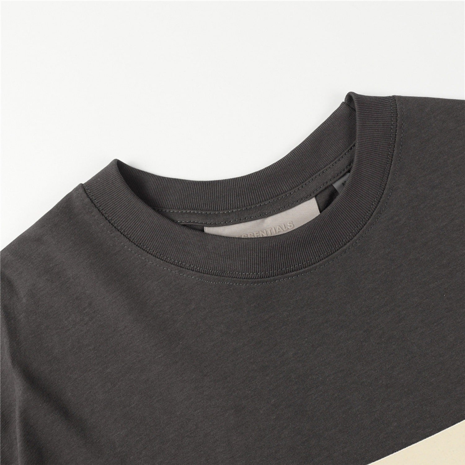 Fog Essentials T Shirts Spring Summer FOG Flocking E Letter Crew Neck Short Sleeves