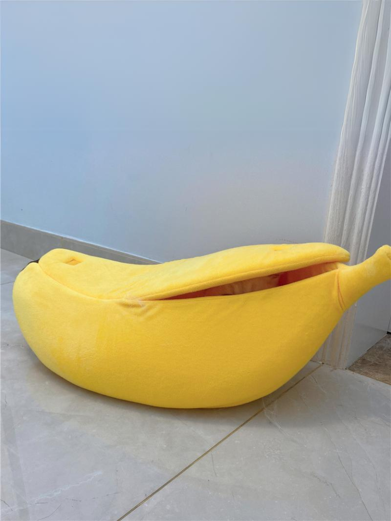 banana cat bed