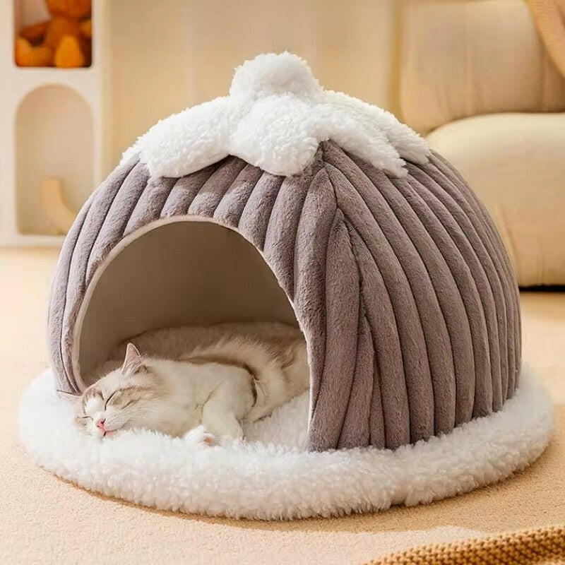 Plush Igloo Cat Dog Bed – Warm Cozy and Enclosed for Ultimate Comfort