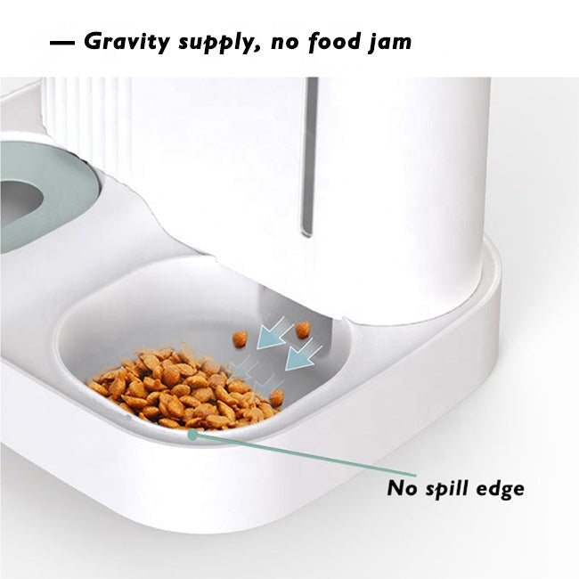 Dog and Cat storage feeder and water dispenser - Green
