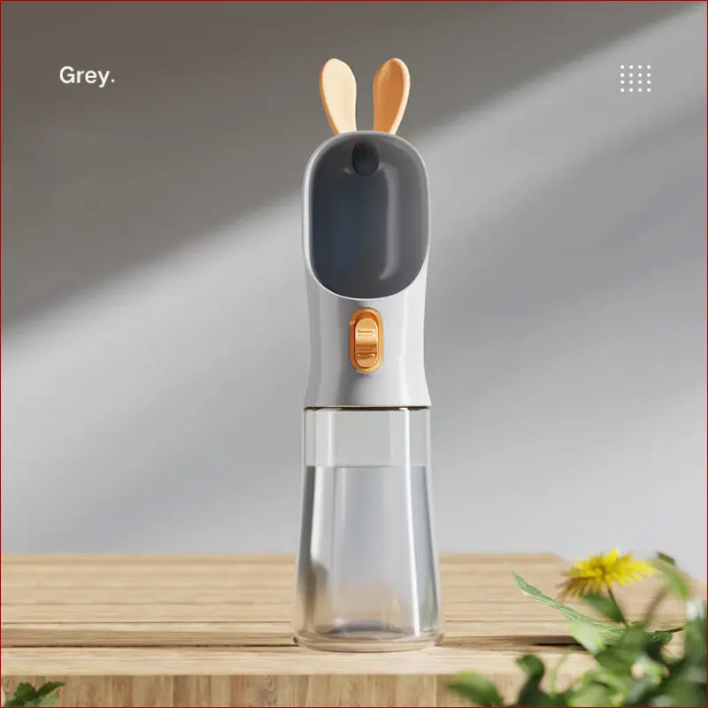 Portable Pet Water Bottle – Essential for Outdoor Travel