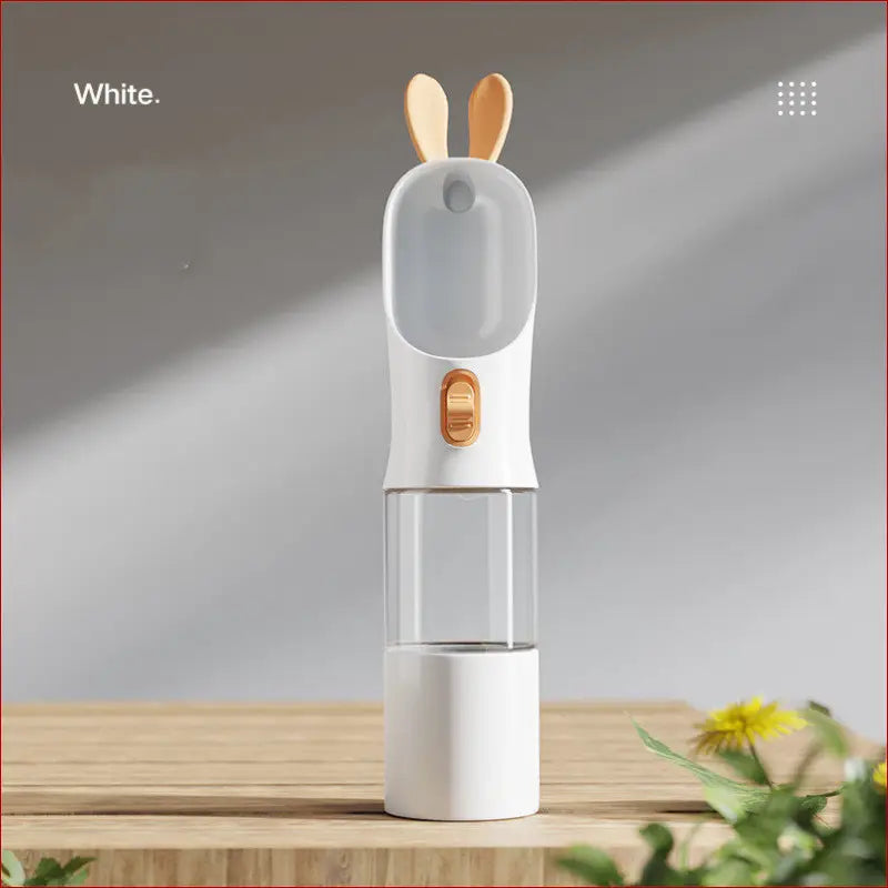 Portable Pet Water Bottle – Essential for Outdoor Travel