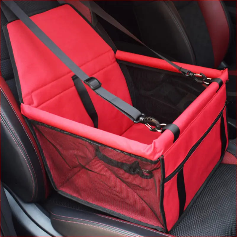 Breathable Pet Travel Bag – Comfort and Safety On-the-Go