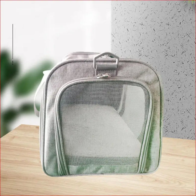 Waterproof Pet Travel Bag – Durable & Protective Design Main Image